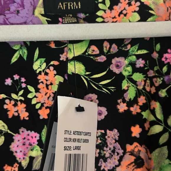 BNWT AFRM floral top - Picture 8 of 8